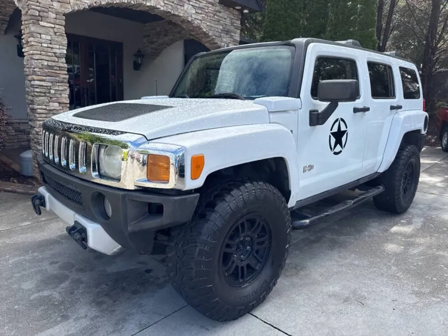 2008 Hummer H3 Base SUV photo 1