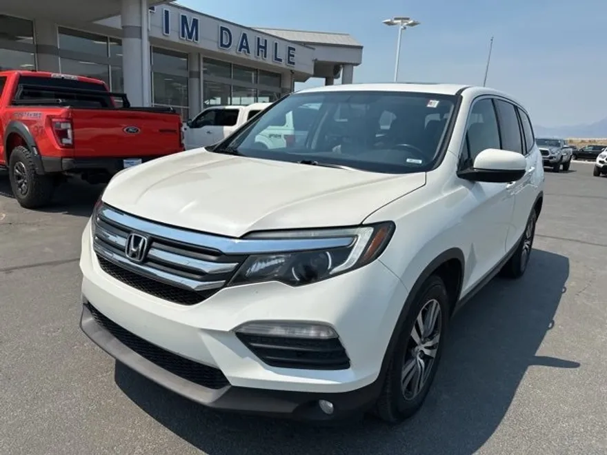 2016 Honda Pilot EX-L photo 1