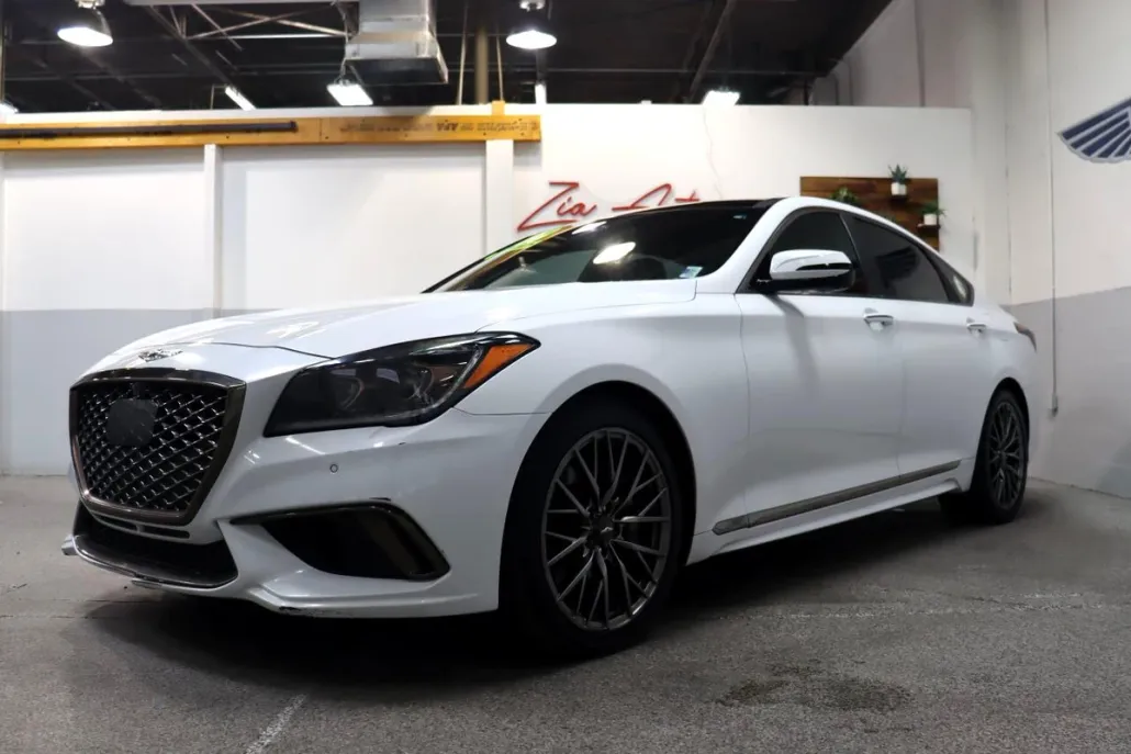 2018 Genesis G80 3.3T Sport photo 1