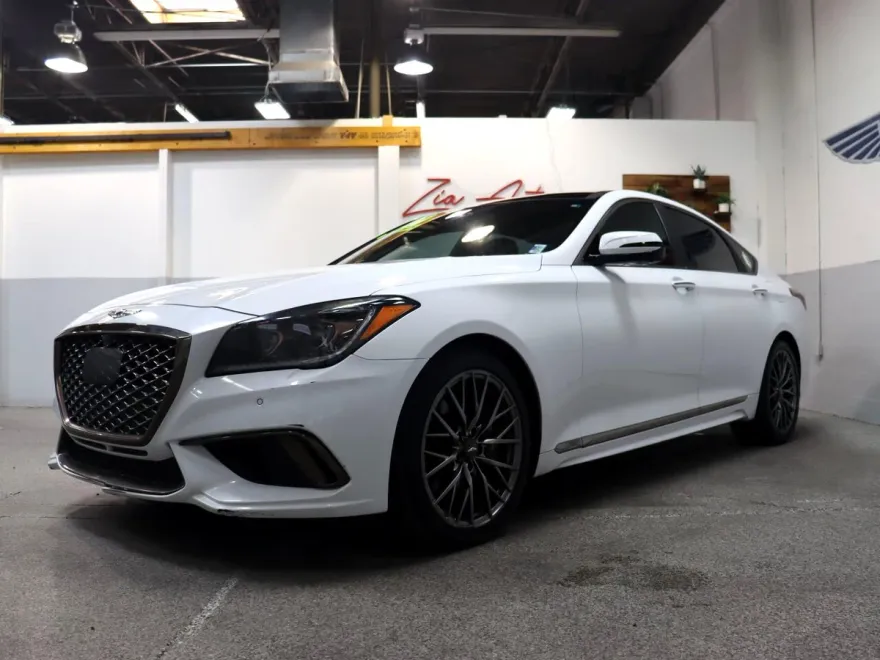 2018 Genesis G80 3.3T Sport photo 1