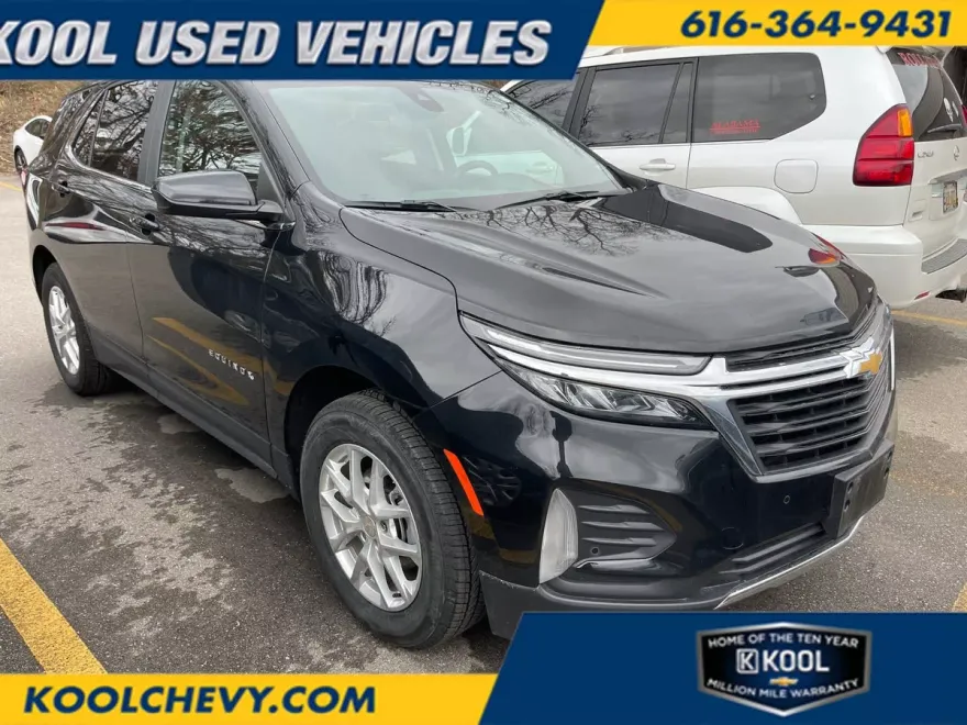 2024 Chevrolet Equinox LT photo 1