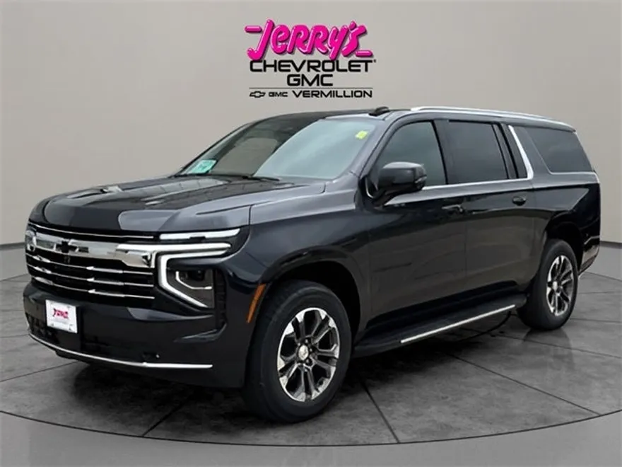 2025 Chevrolet Suburban LT photo 1