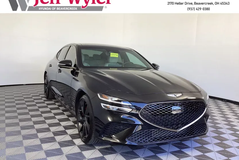 2023 Genesis G70 3.3T Sport Prestige photo 1