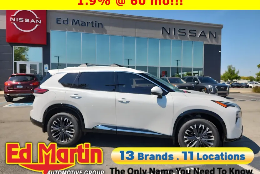 2026 Nissan Rogue Platinum photo 1