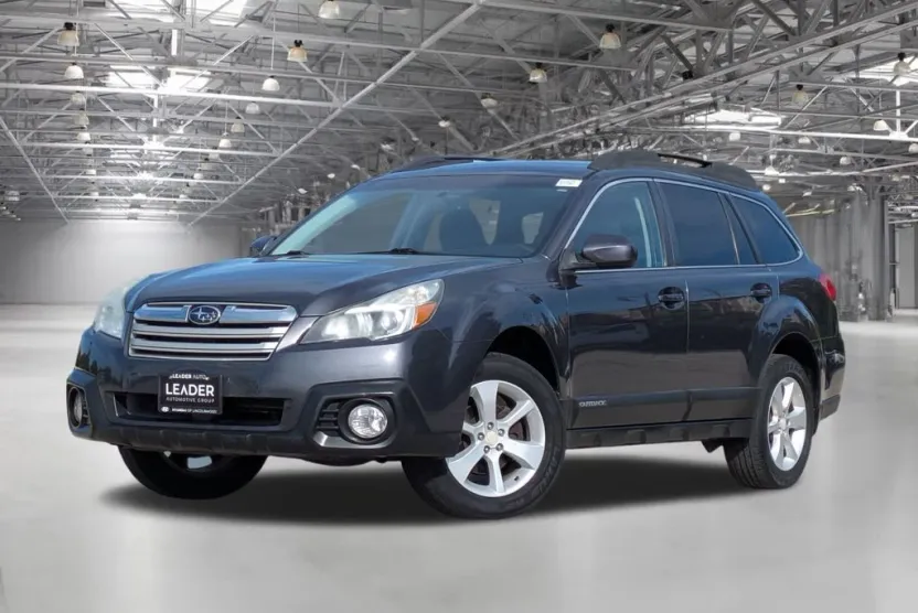 2014 Subaru Outback 2.5i Premium photo 1