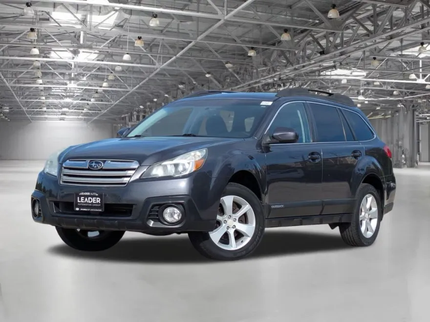 2014 Subaru Outback 2.5i Premium photo 1