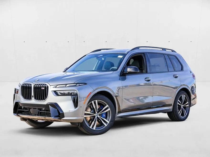 2025 Bmw X7 M60i photo 1