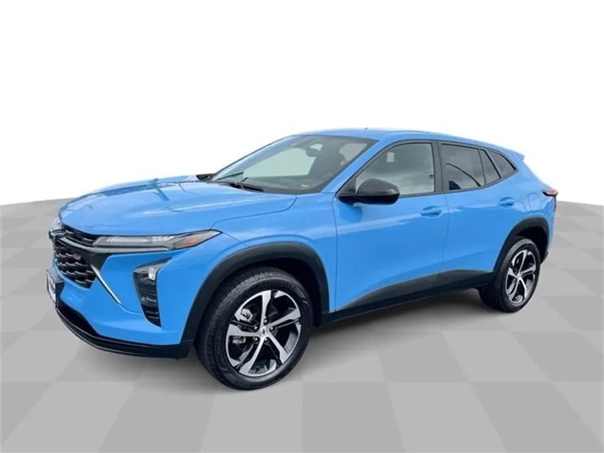 2024 Chevrolet Trax photo 1