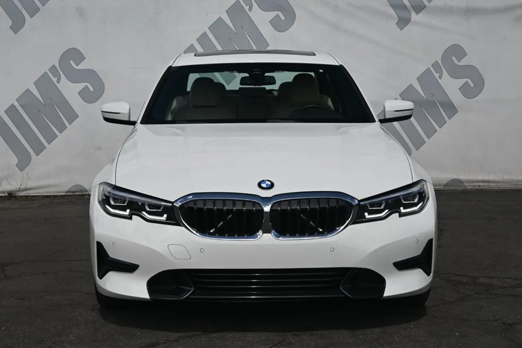 2021 Bmw 330i photo 1