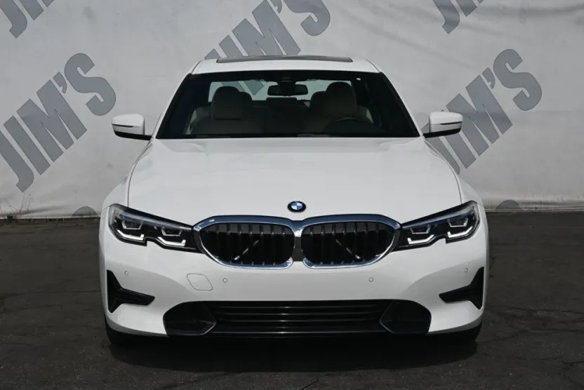 2021 Bmw 330i photo 1