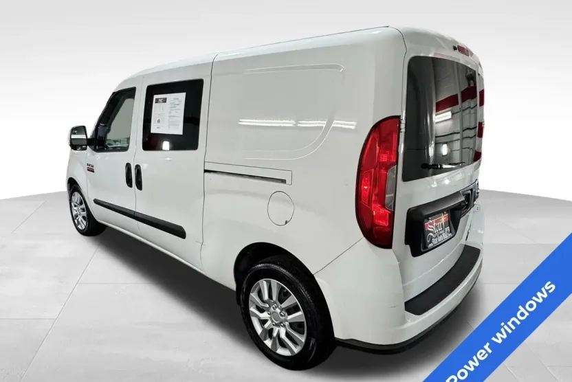 2020 Ram ProMaster City Wagon SLT photo 1