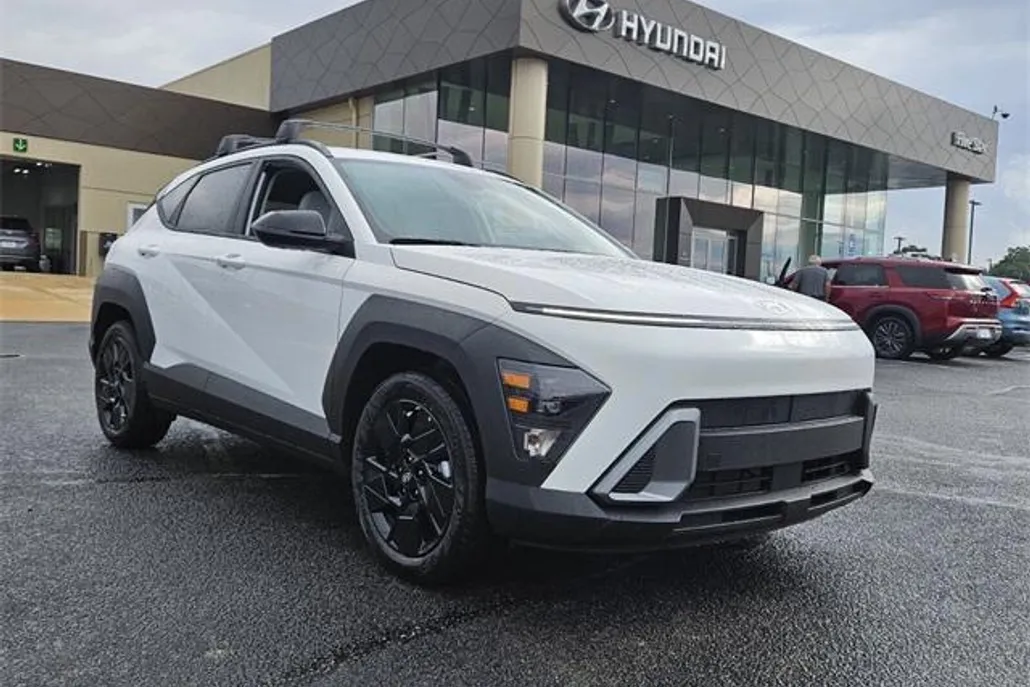 2026 Hyundai Kona SEL photo 1