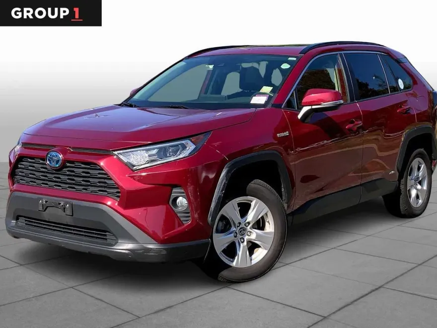 2019 Toyota RAV4 Hybrid XLE photo 1