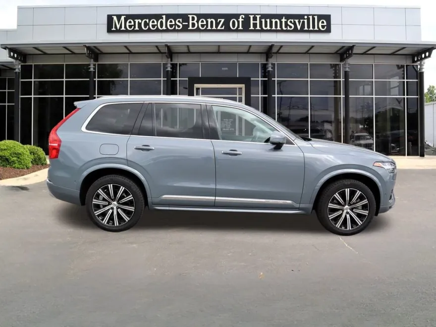 2022 Volvo XC90 Recharge T8 Inscription photo 1