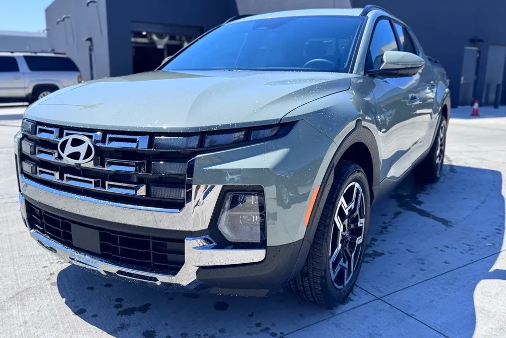 2026 Hyundai Santa Cruz Limited photo 1
