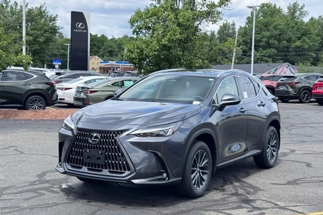 2025 Lexus NX 350 Premium photo 1