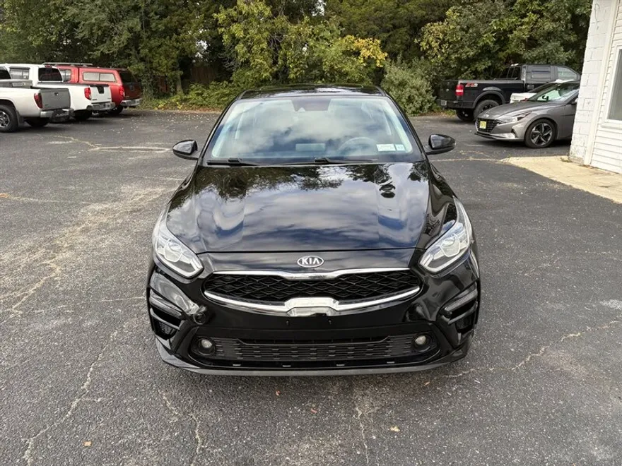 2019 Kia Forte S GT-Line photo 1