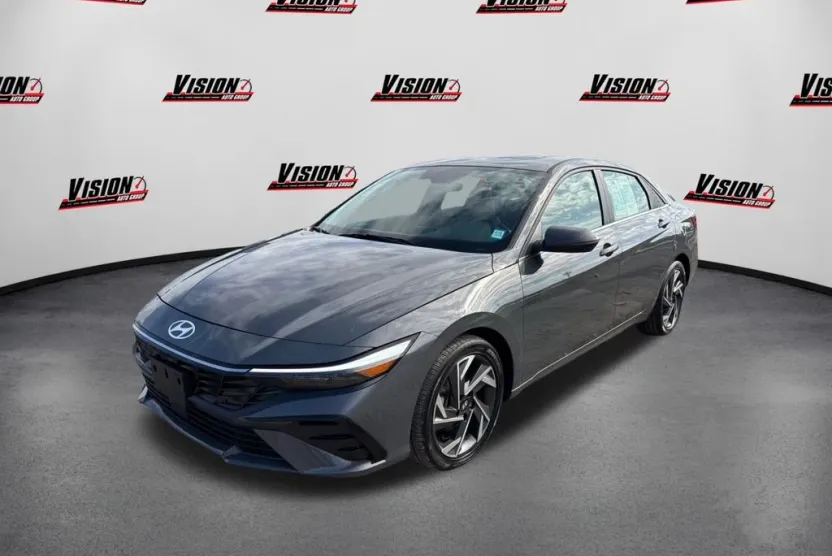 2024 Hyundai Elantra Hybrid Limited photo 1