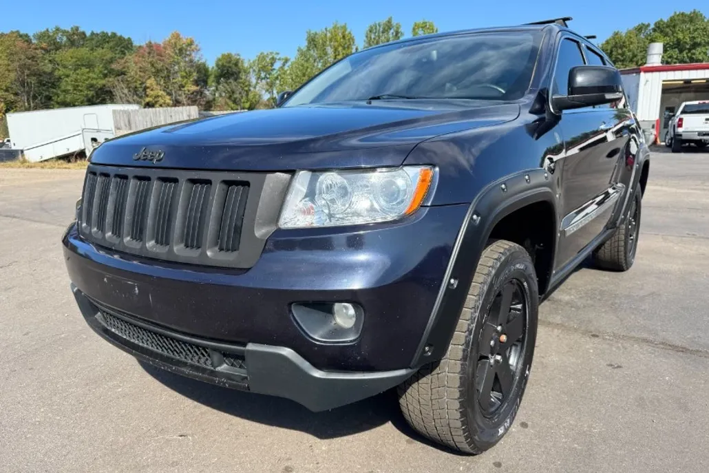 2011 Jeep Grand Cherokee Limited photo 1