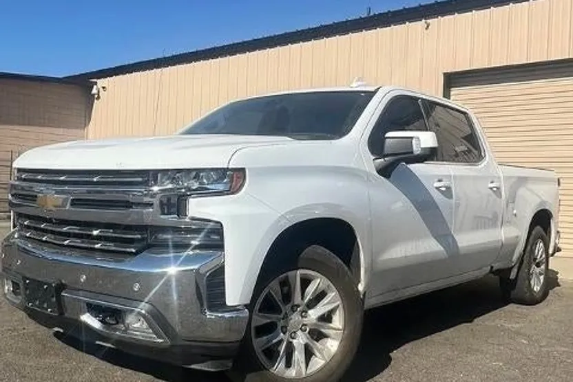 2021 Chevrolet Silverado 1500 LTZ photo 1