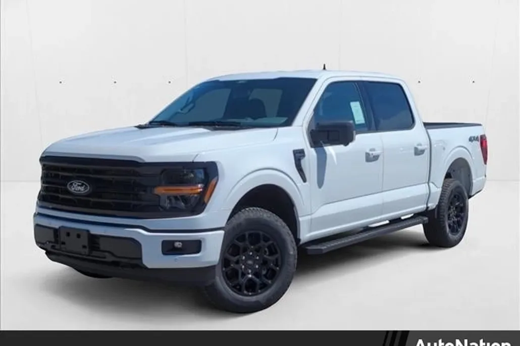 2025 Ford F-150 XLT photo 1