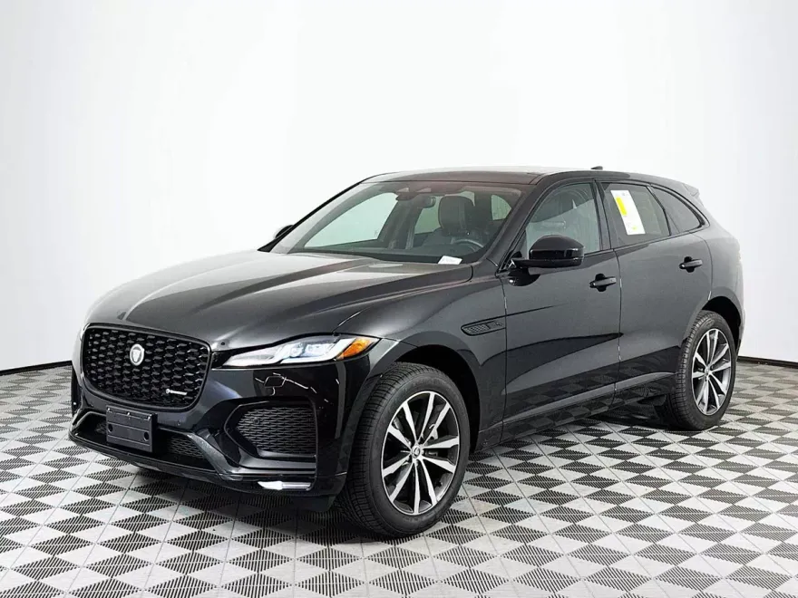2025 Jaguar F-PACE P250 R-Dynamic S photo 1