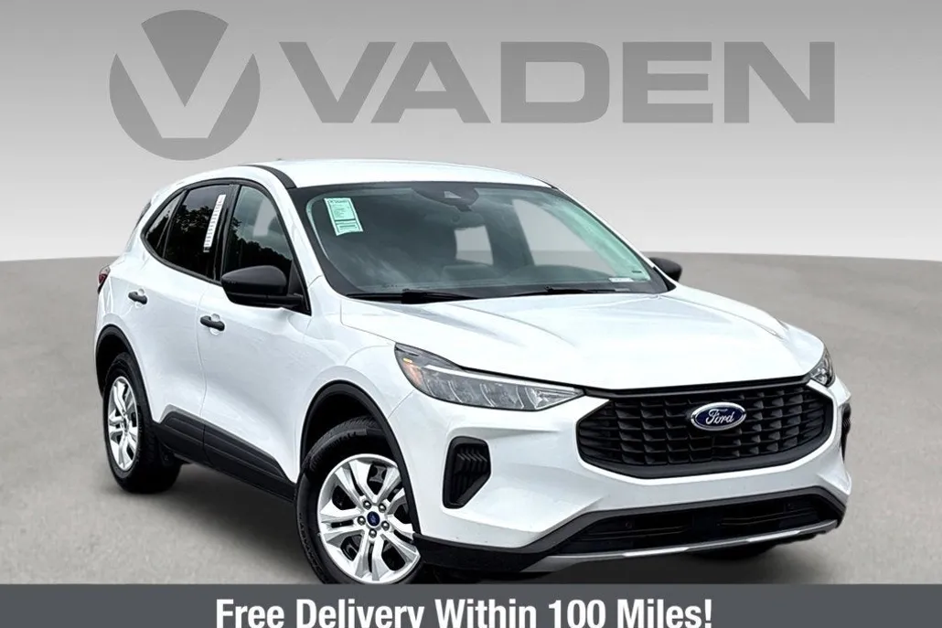 2024 Ford Escape Base photo 1