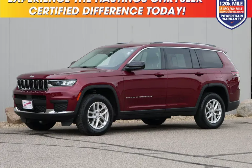 2023 Jeep Grand Cherokee Laredo photo 1