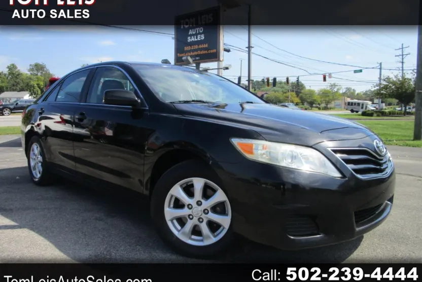 2011 Toyota Camry Base photo 1