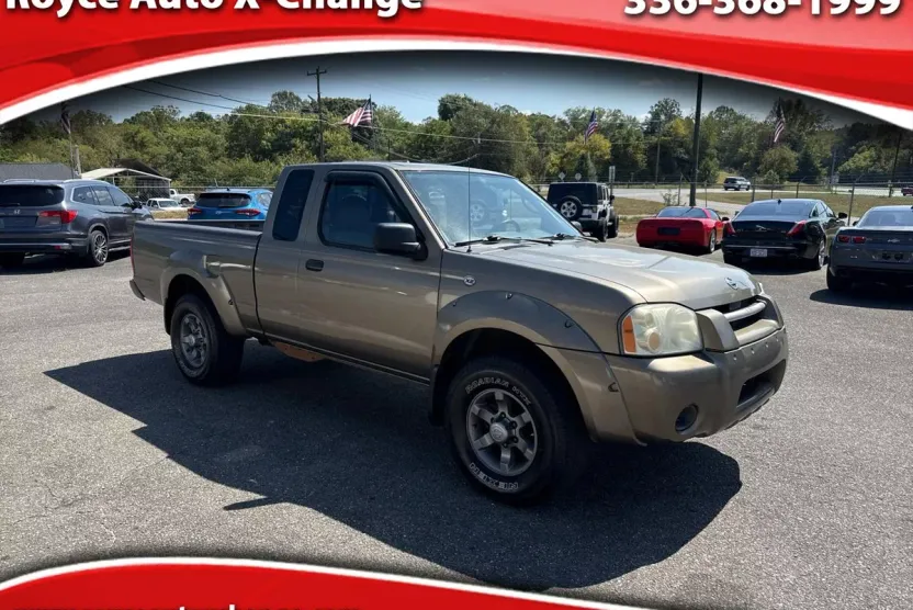 2002 Nissan Frontier King Cab photo 1