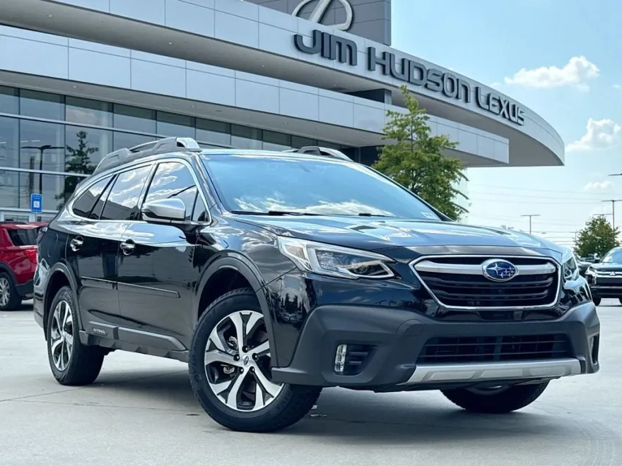 2021 Subaru Outback Touring photo 1
