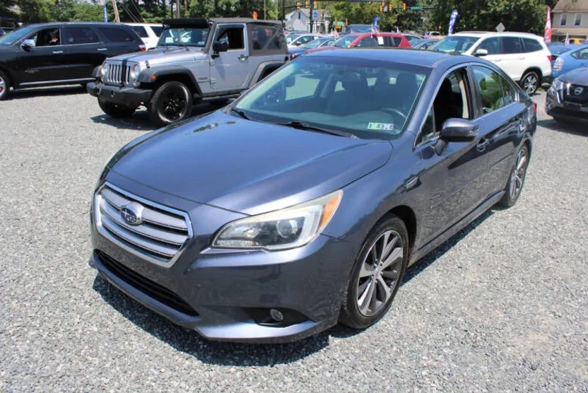 2016 Subaru Legacy 2.5i Limited photo 1