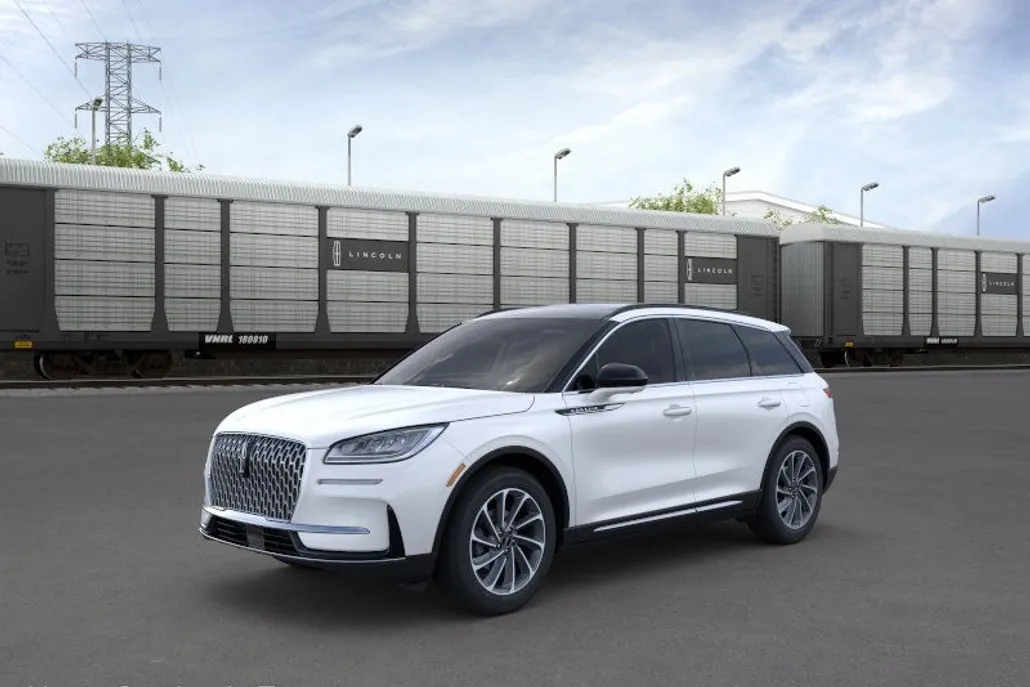 2025 Lincoln Corsair Premiere photo 1