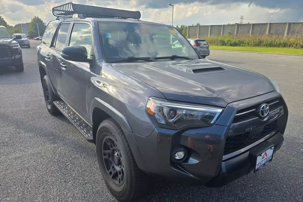2021 Toyota 4Runner Venture Special Edition photo 1