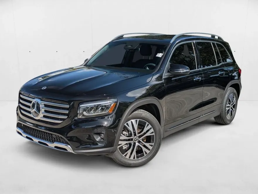 2025 Mercedes Benz GLB 250 photo 1