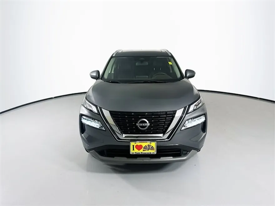 2025 Nissan Kicks Play S photo 1