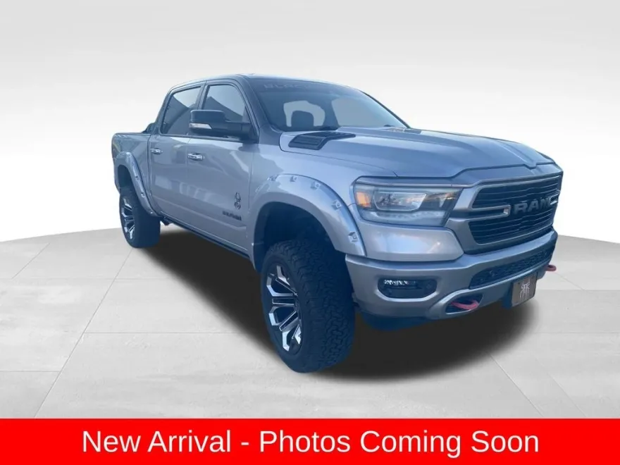 2022 Ram 1500 Laramie photo 1