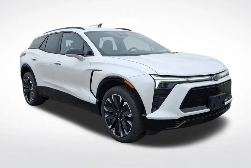 2025 Chevrolet Blazer EV RS photo 1