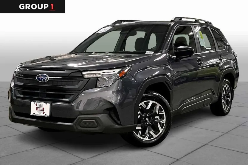 2025 Subaru Forester Base photo 1