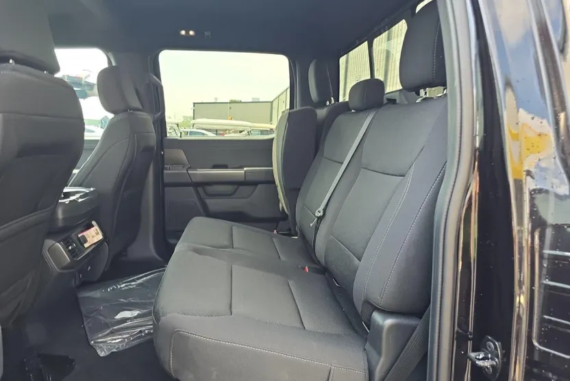 2024 Ford F-150 XLT photo 1