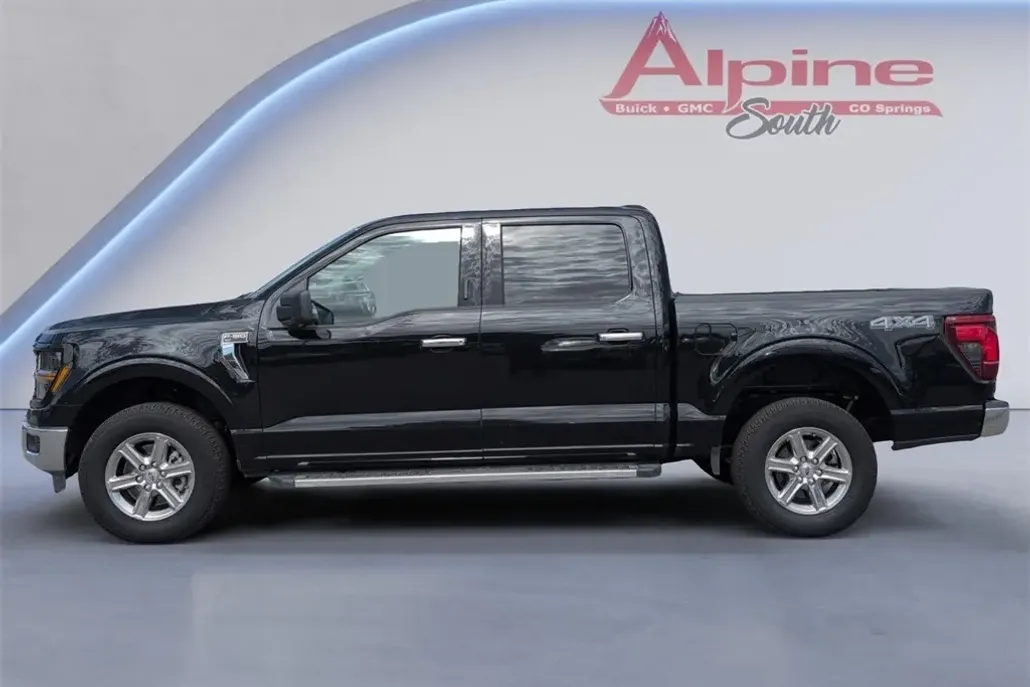 2024 Ford F-150 XLT photo 1
