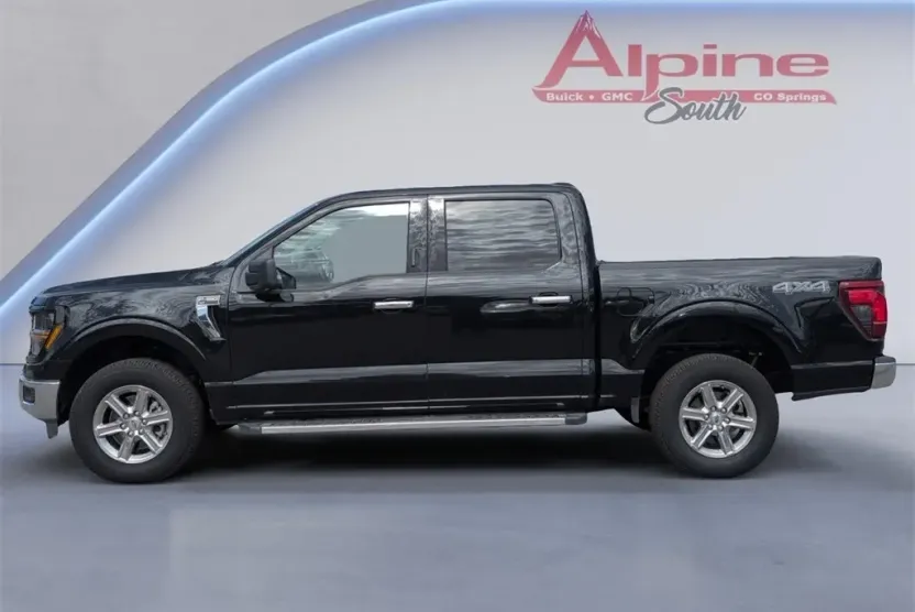 2024 Ford F-150 XLT photo 1