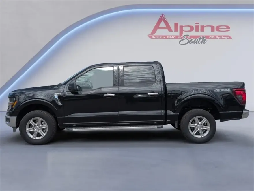 2024 Ford F-150 XLT photo 1