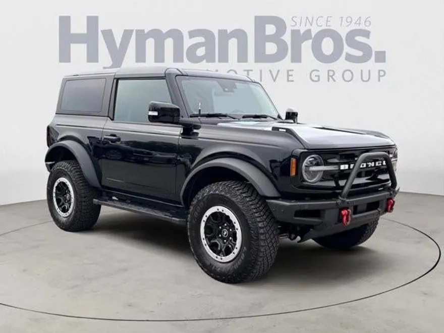 2023 Ford Bronco Outer Banks photo 1
