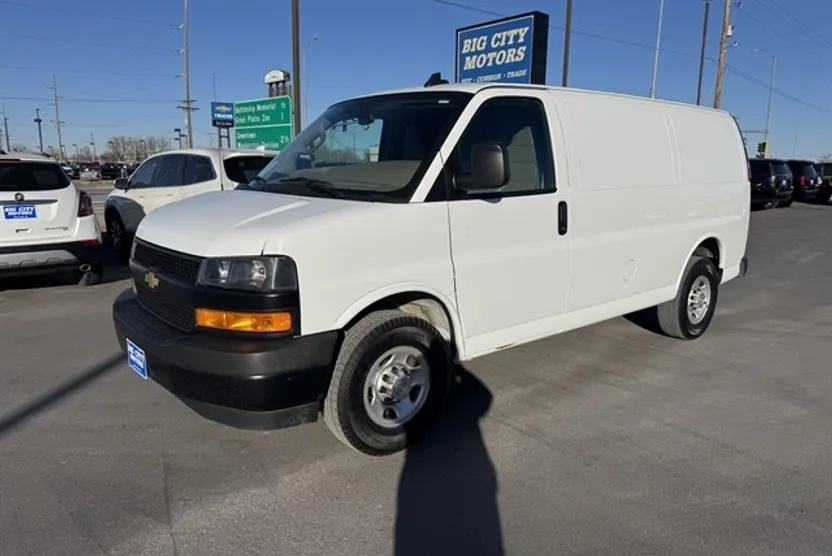 2020 Chevrolet Express Cargo Van photo 1