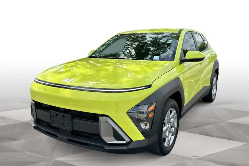 2024 Hyundai Kona SE photo 1
