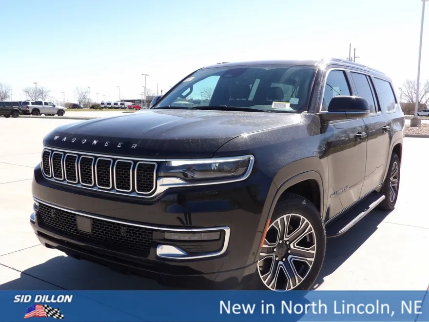 2024 Jeep Wagoneer L Series I photo 1