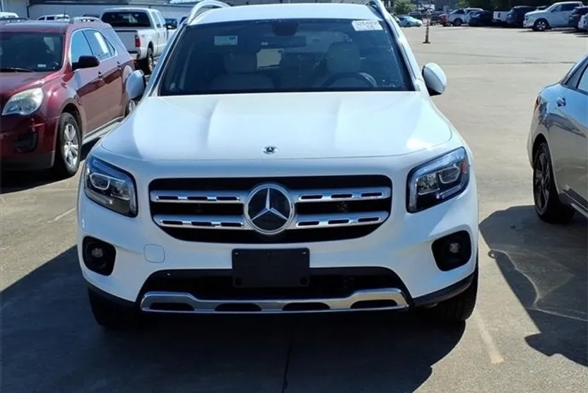 2021 Mercedes Benz GLB 250 photo 1