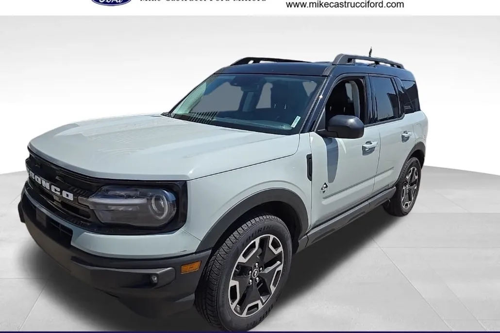 2022 Ford Bronco Sport Outer Banks photo 1