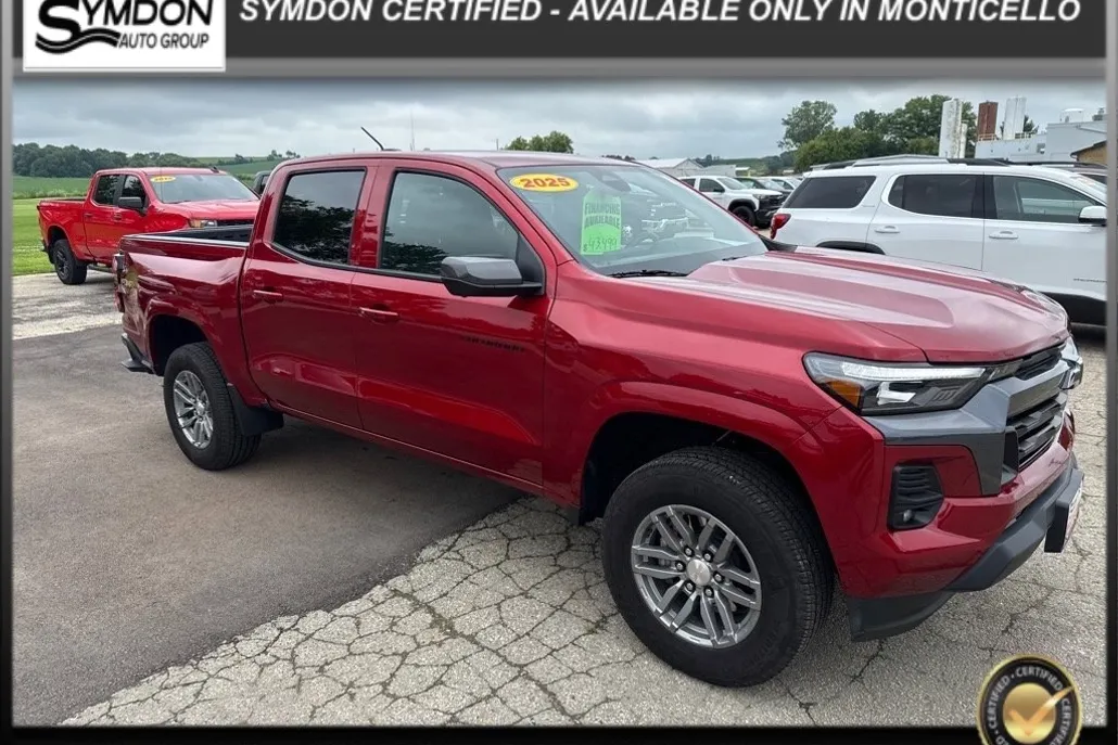 2025 Chevrolet Colorado Work Truck LT photo 1